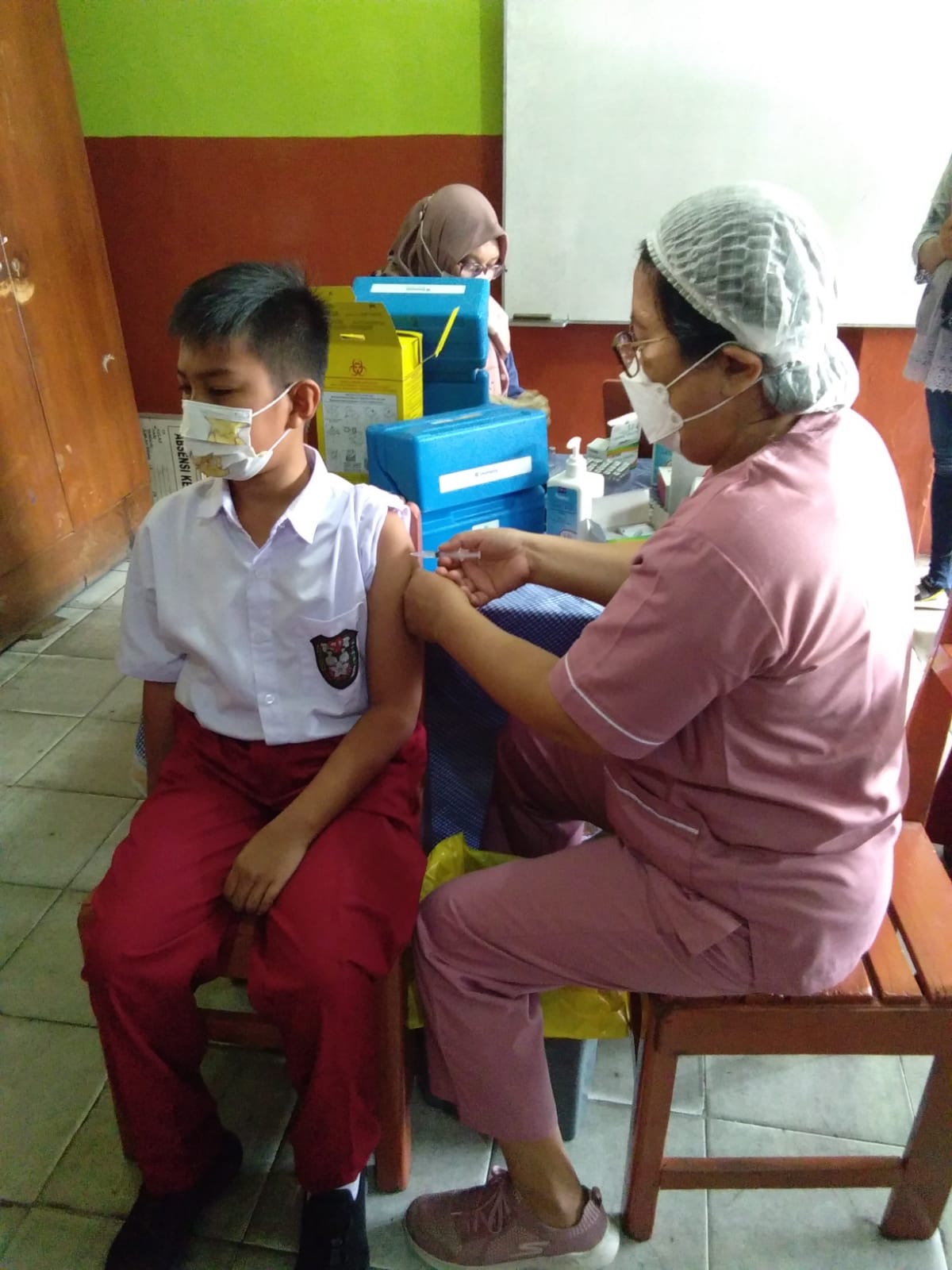 Pelaksanaan Vaksinasi Tahap 2 SD YPK Pematangsiantar