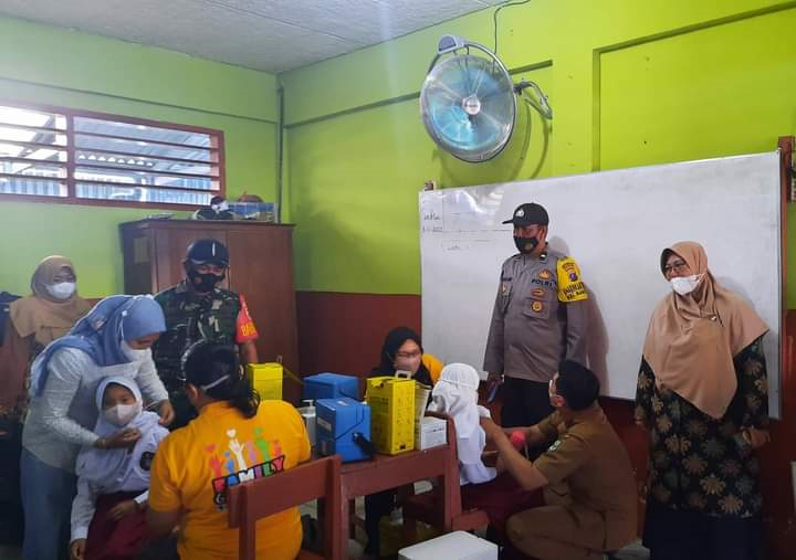 Vaksinasi Serentak SD YPK